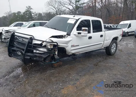 2005 GMC Sierra 2500Hd Slt z USA, uszkodzony, nr VIN 1GTHK23275F878454